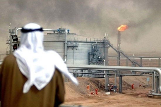 【FOCUS】美元武器化添忌憚　「PetroYuan」再升溫