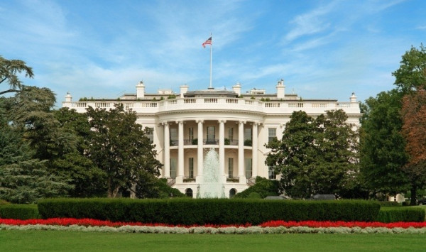 《股市一周》港股重上兩萬四關累升660點　科指跑贏周漲近6%