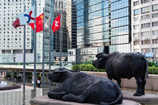 【港交所績後】港交所獲大行升目標價　惟李小加將離任添不確定性