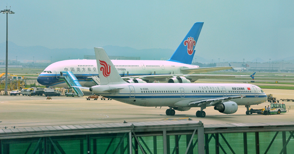 憧憬二十大後放寬入境兼逢國慶旅遊熱　中資航空股借勢高飛