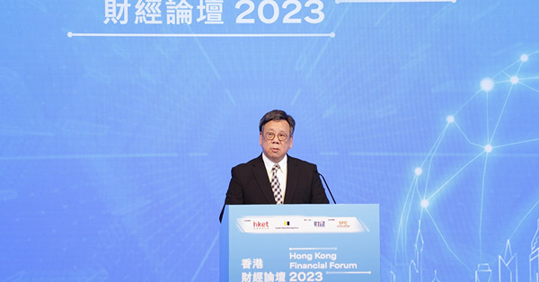 【財經論壇】邱應樺：外圍經濟疲弱，港府將積極開拓新興市場