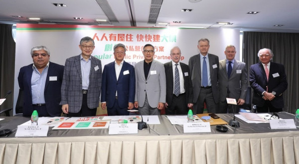 【明日大嶼】王兟倡市民一人一股融資方案籌逾萬億　在明日大嶼填海建屋