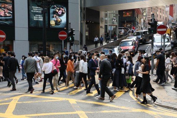 【新冠肺炎】林鄭：近月人才流失或是不爭事實　重視香港國際地位