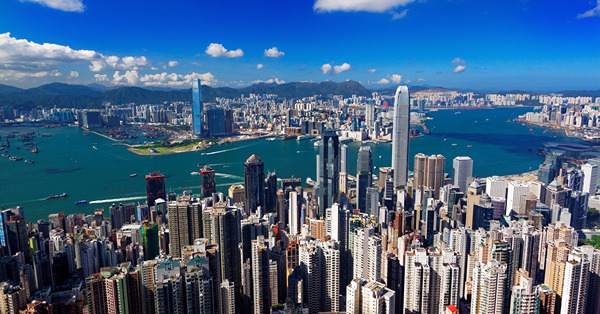 【回顧展望－復常在望】內地疫控終降溫　明年港經濟盼迎小陽春