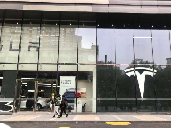 【上海特寫】工信部助攻 特斯拉降價搶佔內地市場