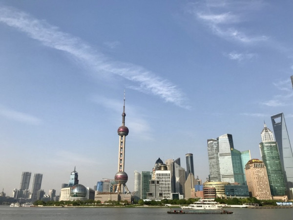 《神州經脈》財新製造業PMI十年高　滬綜指收創34個月高