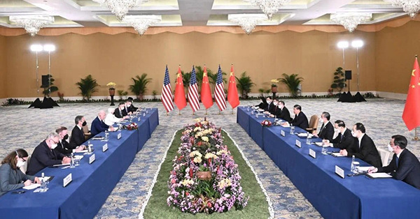 《神州經脈》經濟愁雲籠罩　習拜會暖風吹　MLF縮量A場仍大漲