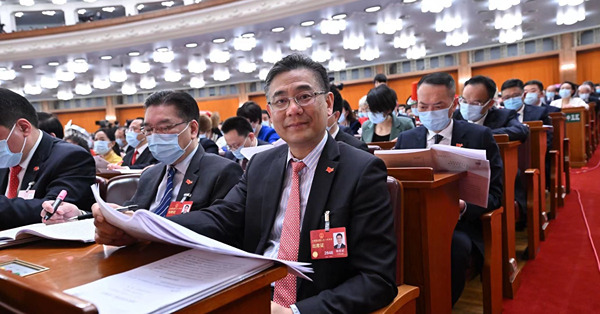 【兩會焦點－專訪】楊德斌：促數據流通　冀在港建國際數據交易所