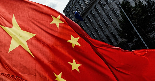 《神州經脈》政治局促政策加力提效擴大需求　滬指收復三千三