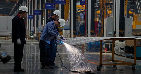 《神州經脈》官方PMI遜預期　滬指5月挫3%　外資高層紛訪華