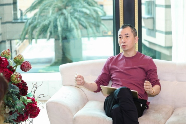 Dr.Ng：若美減息令鮑威爾成罪人 危機潛藏十年終爆